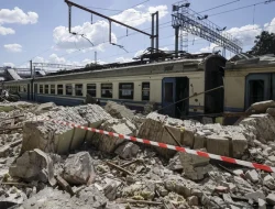 Kobaran Api di Jalur Rel Shostka: Saksi Mata Ceritakan Detik Serangan Drone