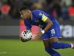 Kylian Mbappé Ciptakan Sejarah, Zidane Tetap Legenda Tak Tergantikan